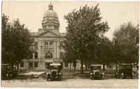 minden_ne_courthouse20s.jpg (39997 bytes)